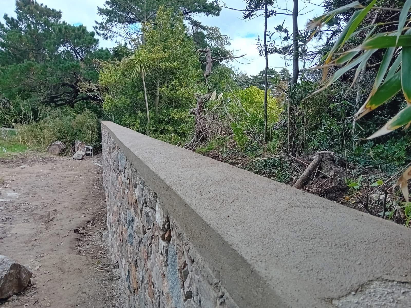 Boundary Wall with Cap