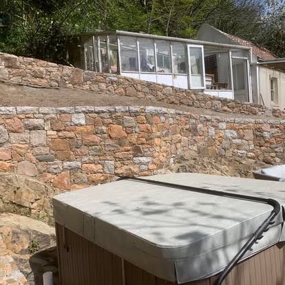 Curved Retaining Wall
