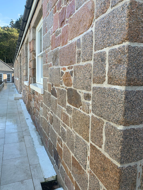 R-V Stonemason's Traditional Heritage Lime Pointing Project - Image 21