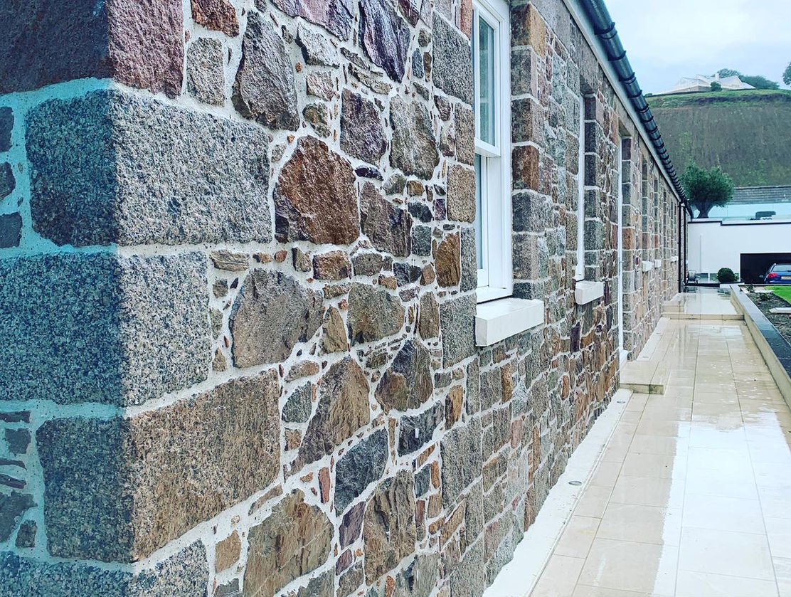 R-V Stonemason's Traditional Heritage Lime Pointing Project - Image 24