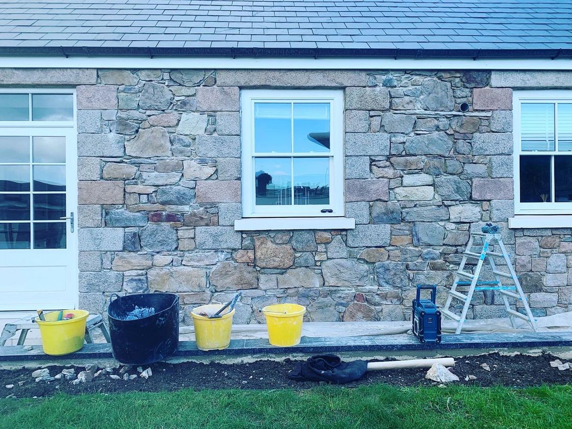 R-V Stonemason's Traditional Heritage Lime Pointing Project - Image 4
