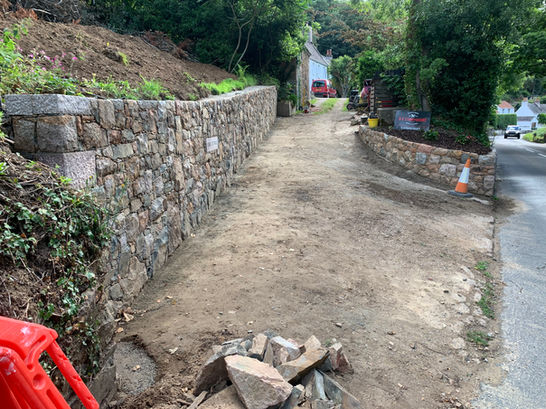 Urban Dry Walling In The Valley - Image 54