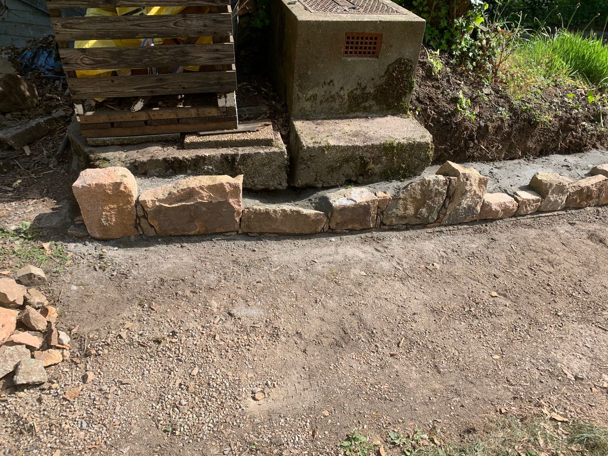 Urban Dry Walling In The Valley - Image 57