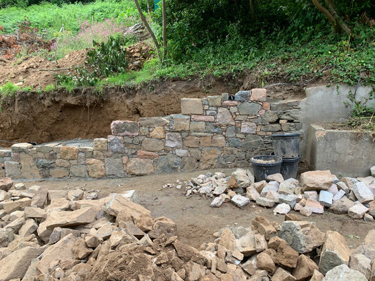 Urban Dry Walling In The Valley - Image 19