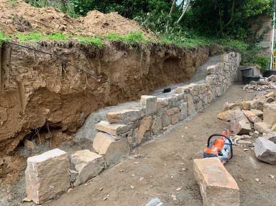 Urban Dry Walling In The Valley - Image 20