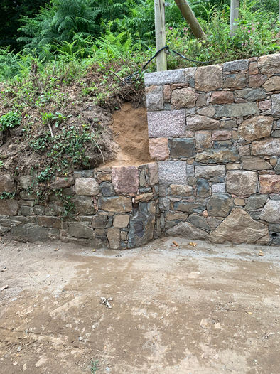 Urban Dry Walling In The Valley - Image 41